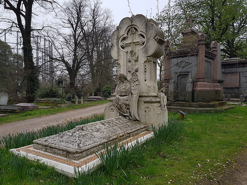 File:Kensal Green Cemetery (40590005783).jpg