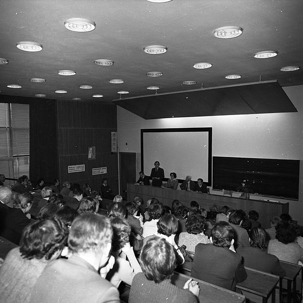 File:Konferencja naukowa nt. „Funkcje społeczne etnologii.” - Poznań - 004838n.jpg