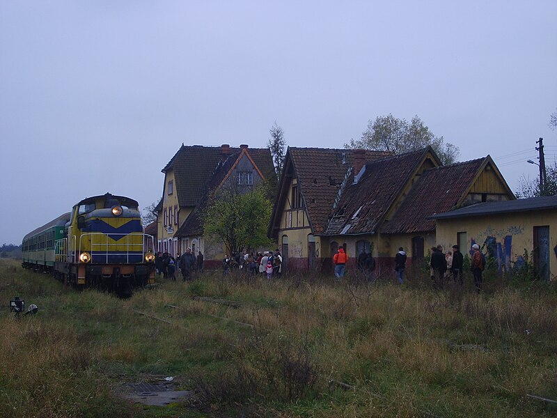 File:Koronowo station2.jpg