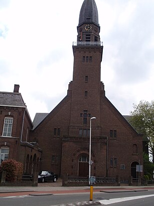 Hoe gaan naar Korvelse Kerk met het openbaar vervoer - Over de plek