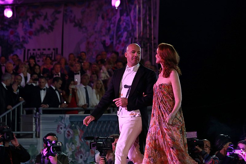 File:Life Ball 2014 show 014 Billy Zane Marcia Cross.jpg