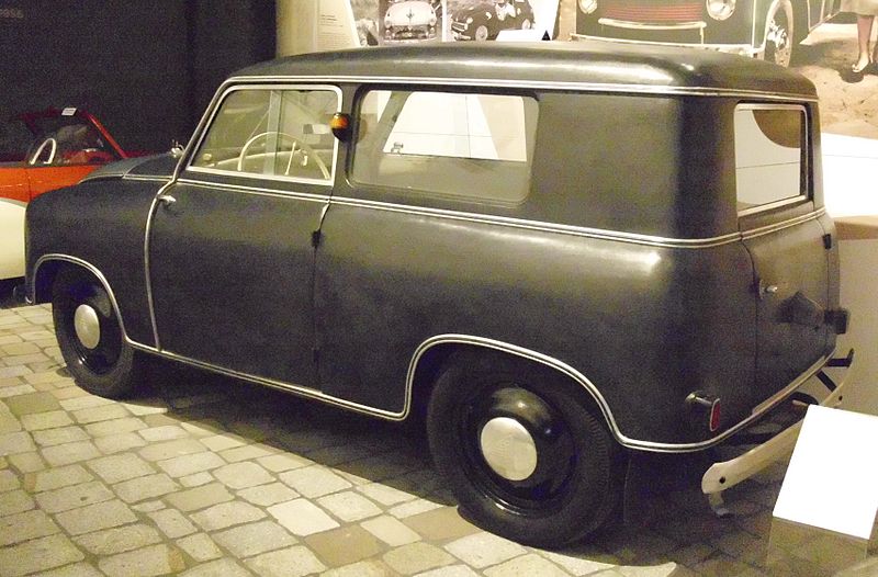 File:Lloyd LS 300 1951-1952 schräg 2.JPG