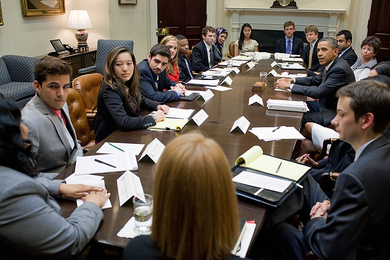 File:MCN with President Barack Obama at the White House.jpg