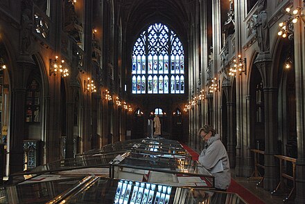 John library. Библиотека Джона Райландса Манчестер. Библиотека Джона Рилэнда в Манчестере. Библиотека Джона Рилэнда (John Rylands University Library). Библиотека Джона Райландса Манчестер лестница.