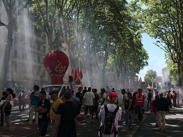 Français : Manifestation contre la loi travail à Toulouse, le 23 juin 2016 English: Demonstration against French labour law in Toulouse, June 23, 2016