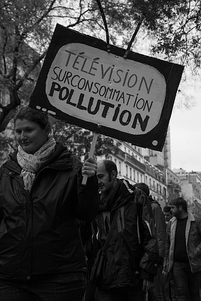 File:Marche pour le climat du 8 décembre 2018 (Paris) – 13.jpg