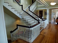 Marland Grand Home Staircase - Upper Level
