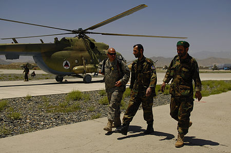 Fail:Mi-17-2008-Kabul-Afghanistan-2.jpg