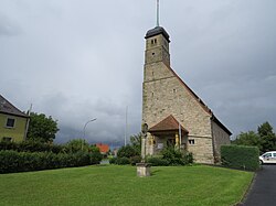 Michelau i St - Hundelshausen - Kirche v SW.JPG