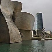 Museo Guggenheim Bilbao. Zona norte.jpg