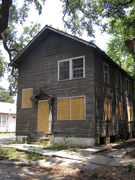 File:NOLA 7543 Willow Street.jpg