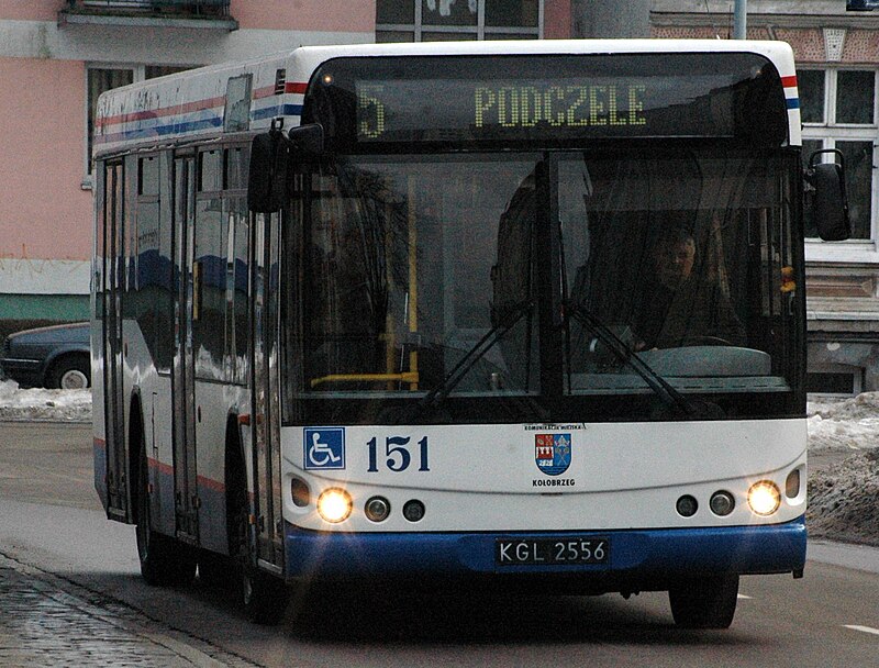 [Obrazek: 800px-Neoplan_K4016td_-_KM_Ko%C5%82obrzeg.jpg]