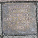 NeustadtAisch Stolperstein Gedenkinsschrift.jpg