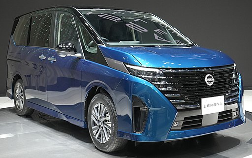 日産　セレナePower  c28 ハイウェイスターV 4本