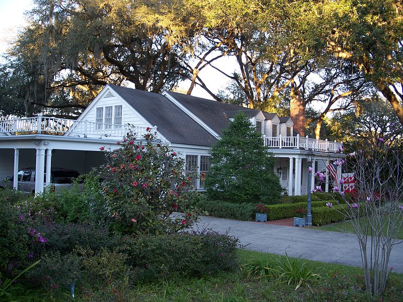 File:Ocala Historic District038.jpg