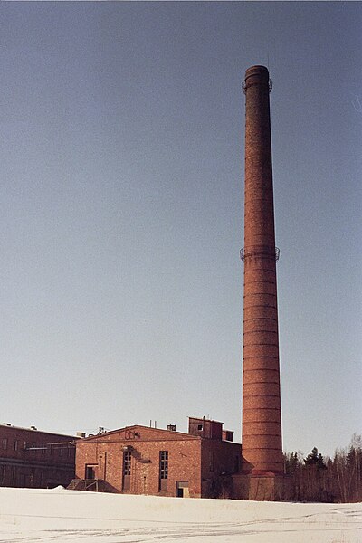 File:Old power station in Martinniemi Apr2009 001.jpg