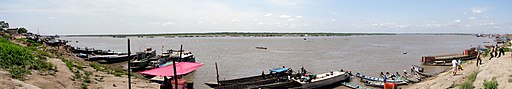orilla del río ucayali