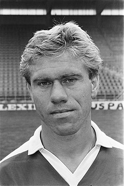 Persdag FC Utrecht Wim Rijsbergen, Bestanddeelnr 933-0411.jpg