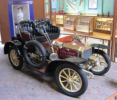 Peugeot Voiturette LION Type VA de 1907 à 1908.JPG