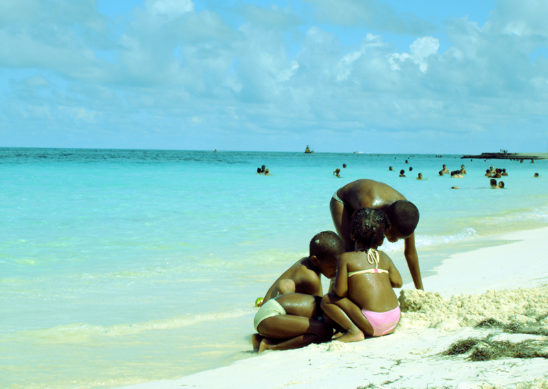 File:Playa San Andres Colombia by Alvaro Vega.png - Wikipedia