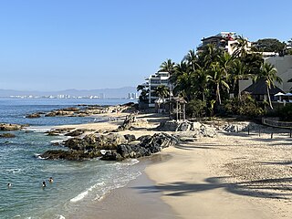 <span class="mw-page-title-main">Playa Conchas Chinas</span> Beach in Puerto Vallarta, Jalisco, Mexico