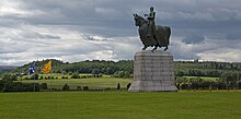 Statue of Robert the Bruce at Bannockburn with Gillies Hill in the background.