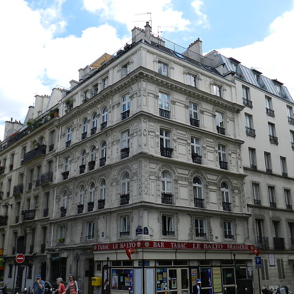 File:Rue Victor Massé, Paris 30 June 2013.jpg