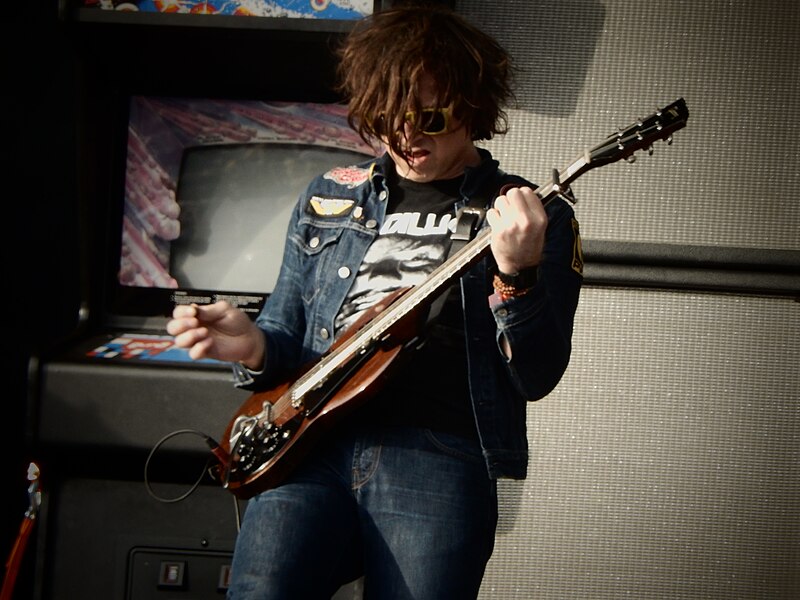 File:Ryan Adams, Clapham Common, Calling Festival, London (18989470054).jpg