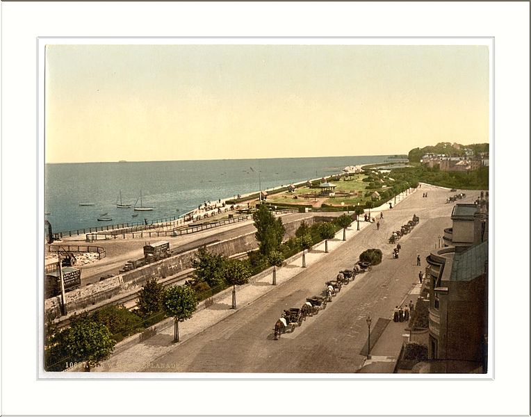 File:Ryde the esplanade Isle of Wight England.jpg