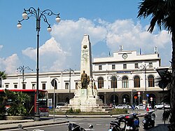 A vonal kezdete: Stazione di Salerno