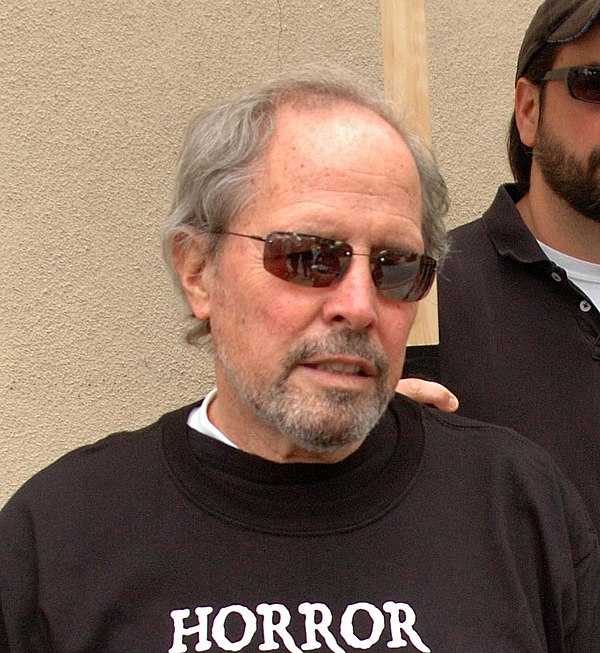 Seltzer during the 2007 Writers Guild of America strike