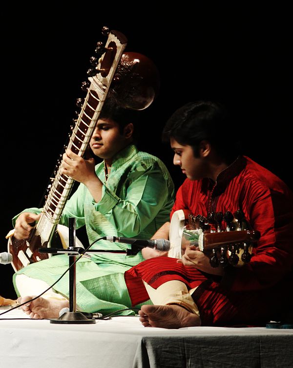 Two Indian musicians performing a rāga duet called Jugalbandi