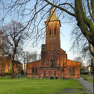 <span class="mw-page-title-main">St George's Church, Altrincham</span> Church in Greater Manchester, England