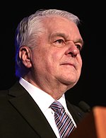 Steve Sisolak 2020 (portrévágás).jpg