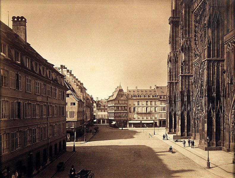 File:Strasbourg, place de la cathédrale vers 1880.jpg