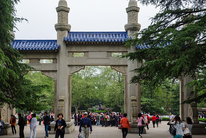 File:Sun Yat-sen Mausoleum 49680-Nanjing (27869019552).jpg