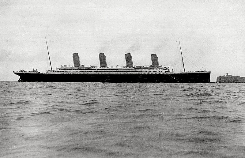 File:Titanic at Cherbourg.jpg