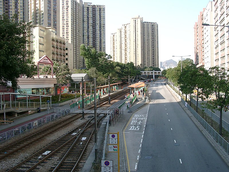 File:Transport HK LR MingKam.jpg