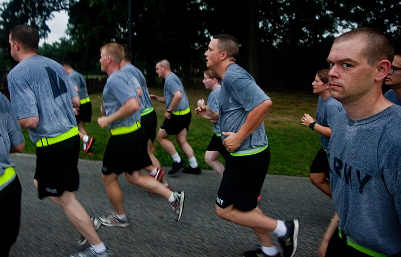 File:U.S. Soldiers assigned to the 114th Signal Battalion, 21st Signal Brigade participate in a battalion run during physical training at Fort Meade, Md., Aug. 10, 2012 120810-A-TV536-009.jpg