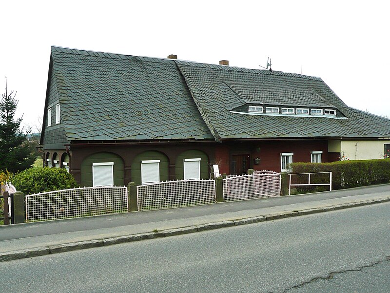 File:Umgebindehaus Ebersbach Spreedorfer Straße56.JPG