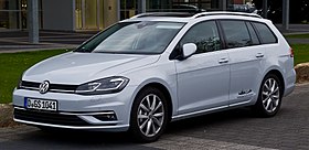 VW Golf Variant 1.4 TSI BlueMotion Technology Highline (VII, Facelift) - Frontansicht, 21 апреля 2017 г., Düsseldorf.jpg