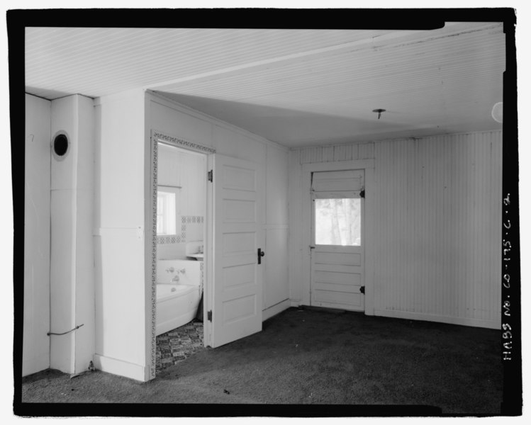 File:View looking southwest showing interior. - McGraw Ranch, Prospector Cabin, McGraw Ranch Road, Estes Park, Larimer County, CO HABS CO-175-C-2.tif