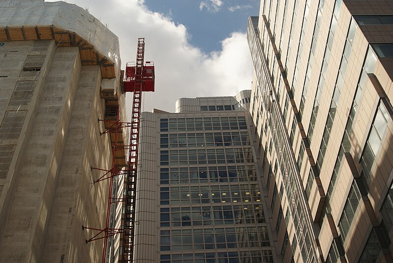 File:View of 125 London Wall from Wood Street - geograph.org.uk - 4584836.jpg