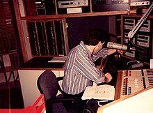 Announcer at the controls of the new WEZE on-air studio at Seven Parkway Center, Suite 625 in Greentree, April 1991. This location is now the main on-air studio for WORD-FM 101.5 WEZE studio greentree.jpg