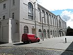 Waterloo House, North East Range der White Cloth Hall mit Versammlungsräumen über