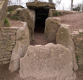 Cotswold-Severn Group Series of long barrows in western Britain