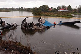 YAK Service 9633 wreckage (cropped).jpg