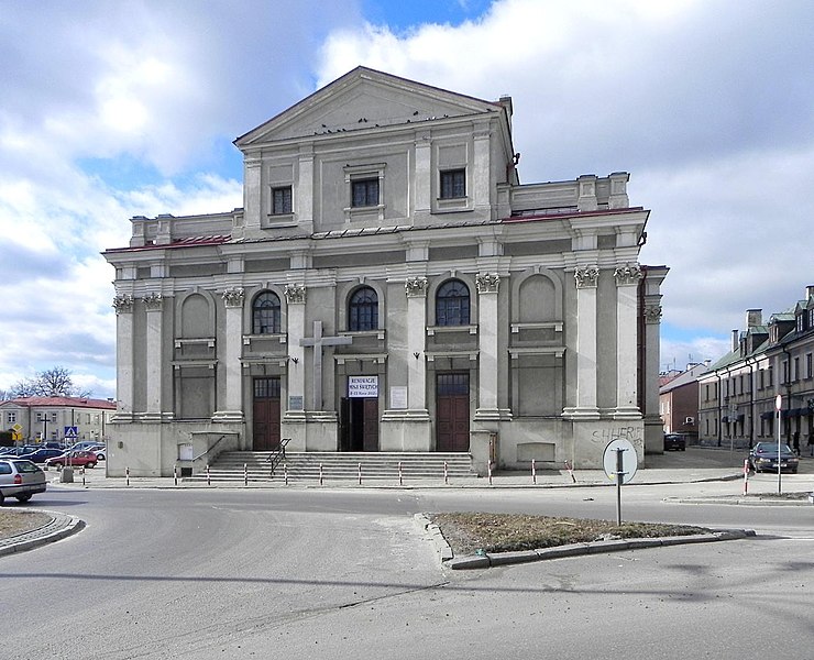 File:Zamość, Kościół i klasztor Franciszkanów - fotopolska.eu (288530).jpg