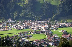 Zell am Ziller syyskuussa 2008, näkymä Hainzenbergiltä