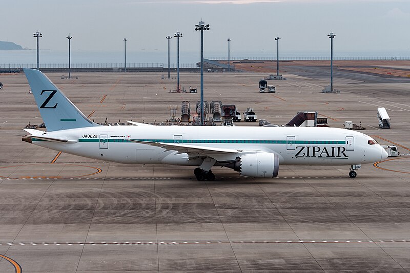 File:Zip Air Boeing 787-8 JA822J (49429383758).jpg